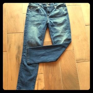 LOFT Classic Low-Rise, Ankle Jeans sz. 27